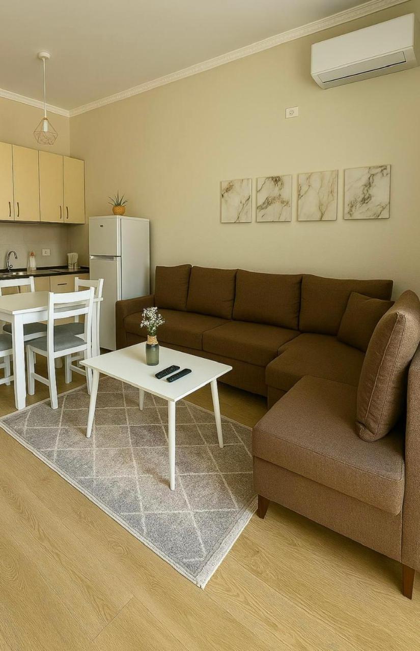 Apartament Home Inn Apartaments