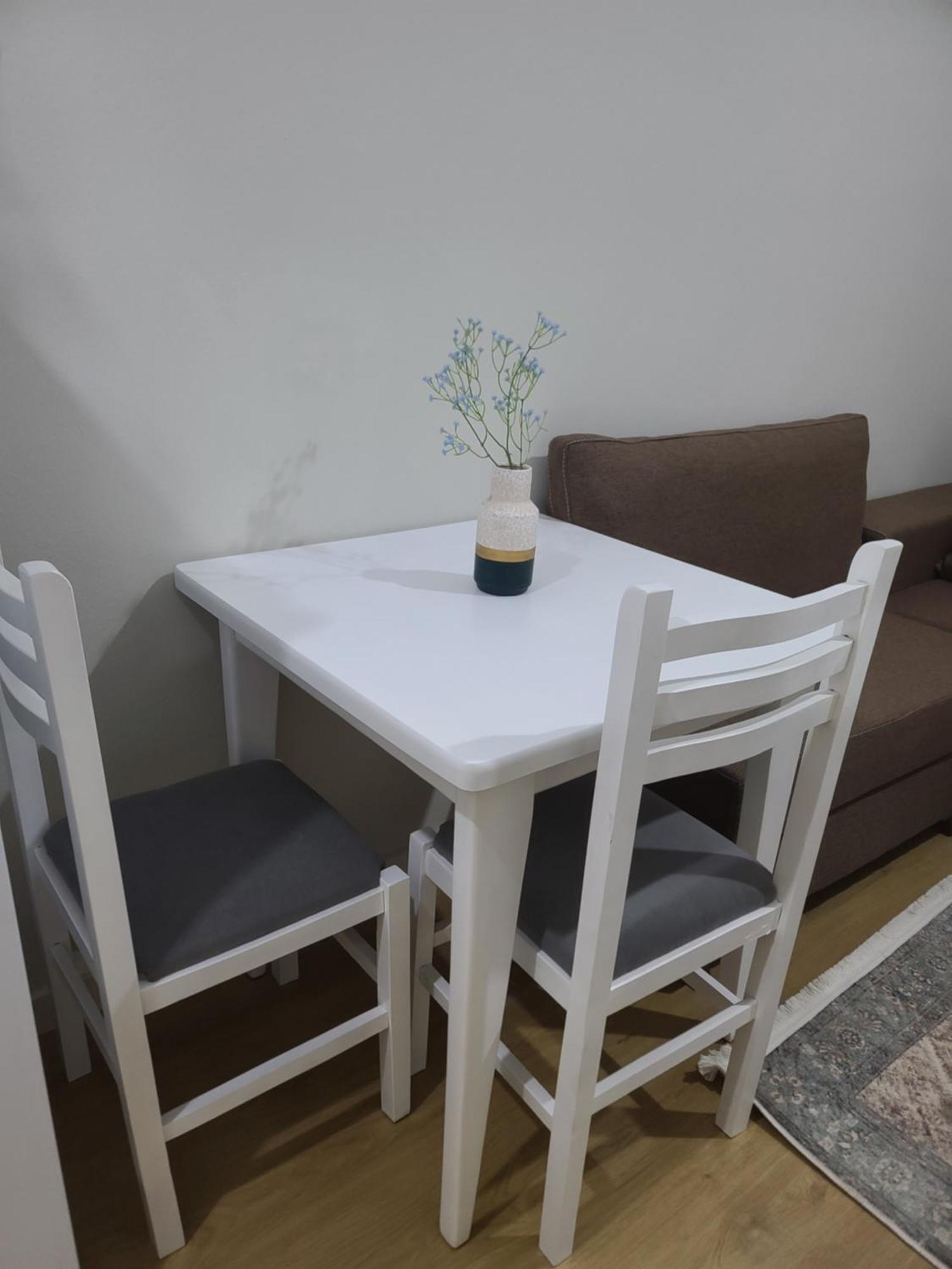 Home Inn Apartaments