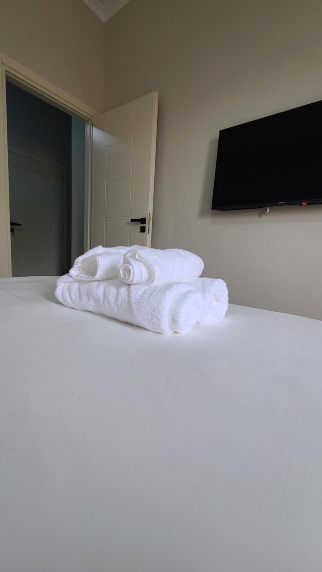 Home Inn Apartaments